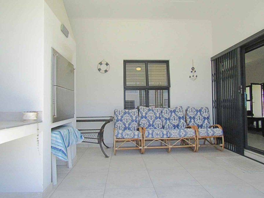 3 Bedroom Property for Sale in Sandy Point Western Cape